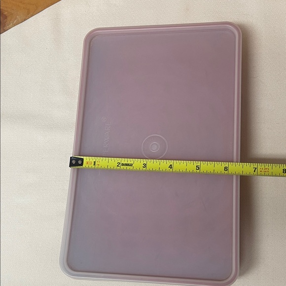 Vintage Tupperware Meat Storage Container - Picture 7 of 15